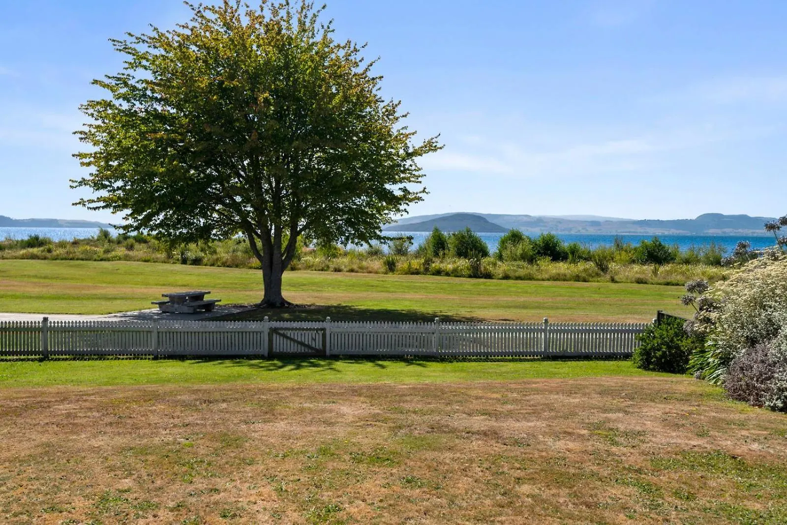 בית נופש רוטורואה Ngongotaha Lakeside Home ניו זילנד